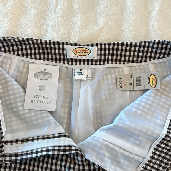 🎉Host Pick🎉 Talbots Brown and White Gingham Ankle Pants Size 8P - Picture 5 of 12